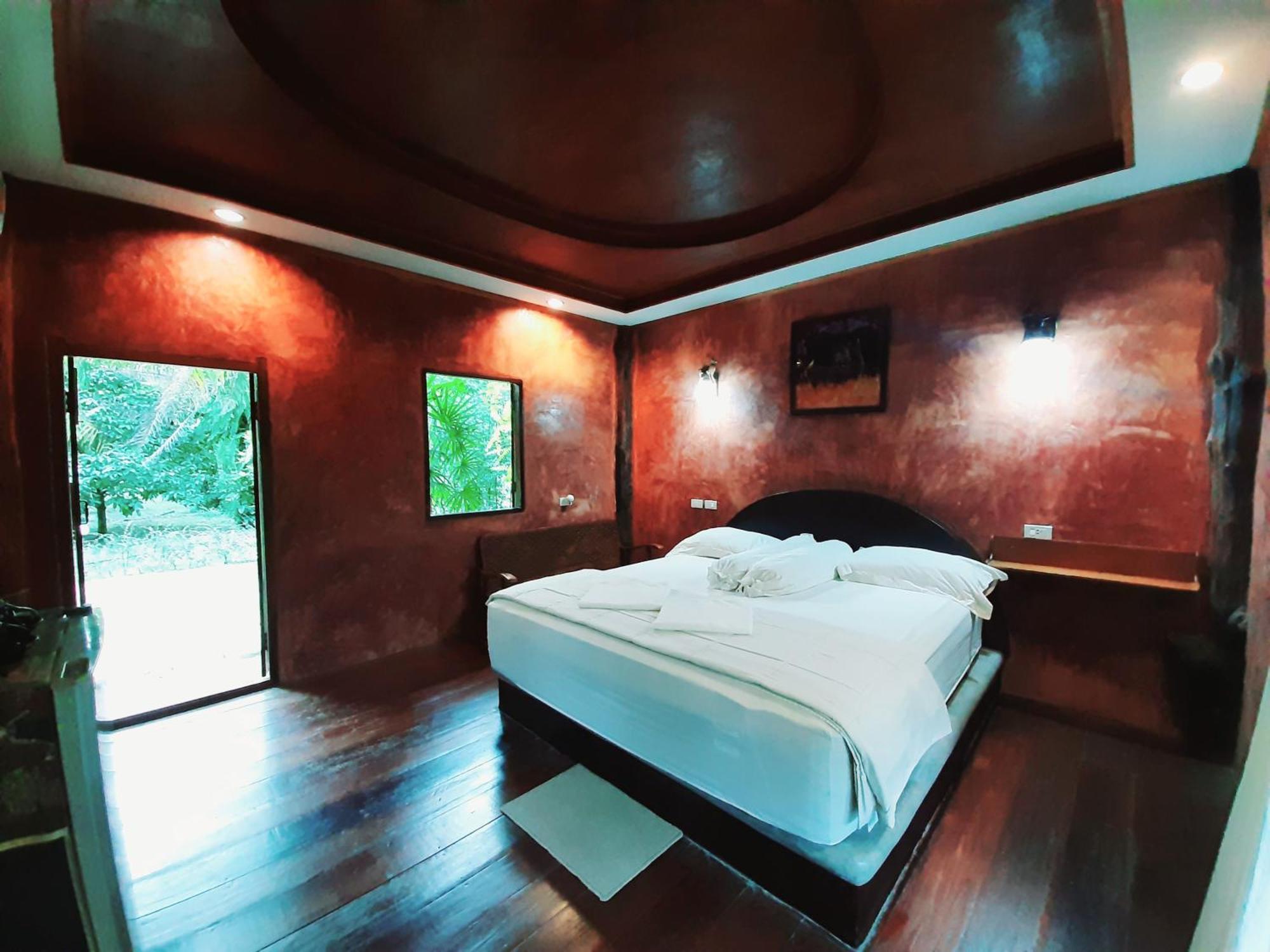 Tuaprodhome Khao Lak Bilik gambar