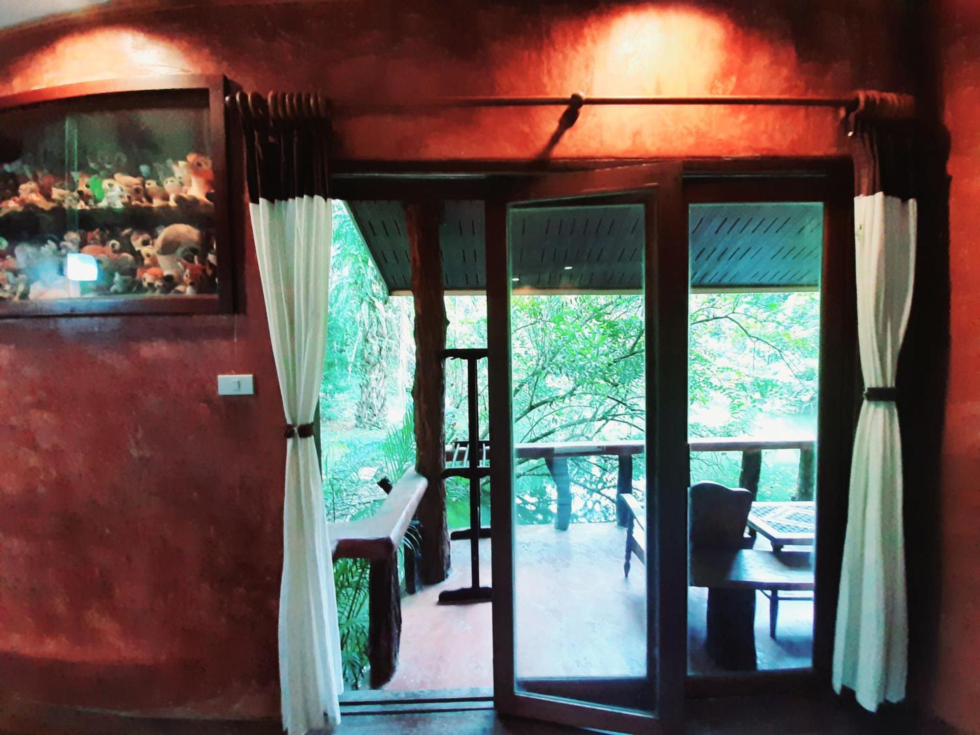 Tuaprodhome Khao Lak Bilik gambar