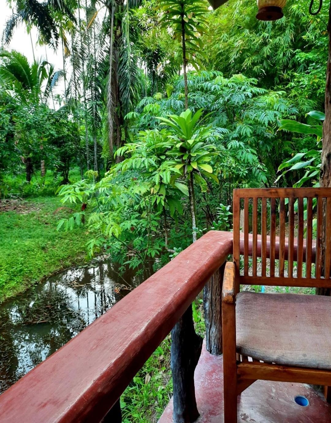 Tuaprodhome Khao Lak Bilik gambar